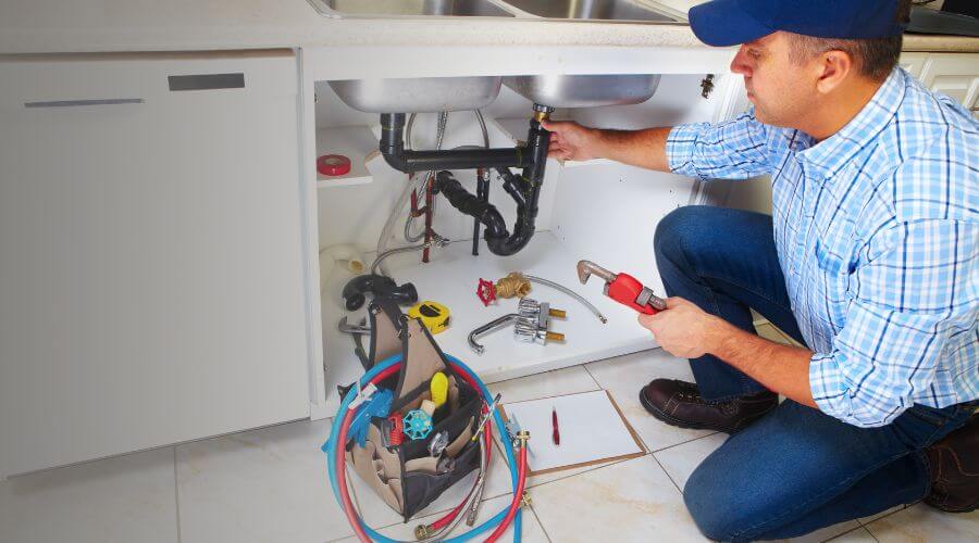 Expert burst pipe repair services in North Buena Vista, IA